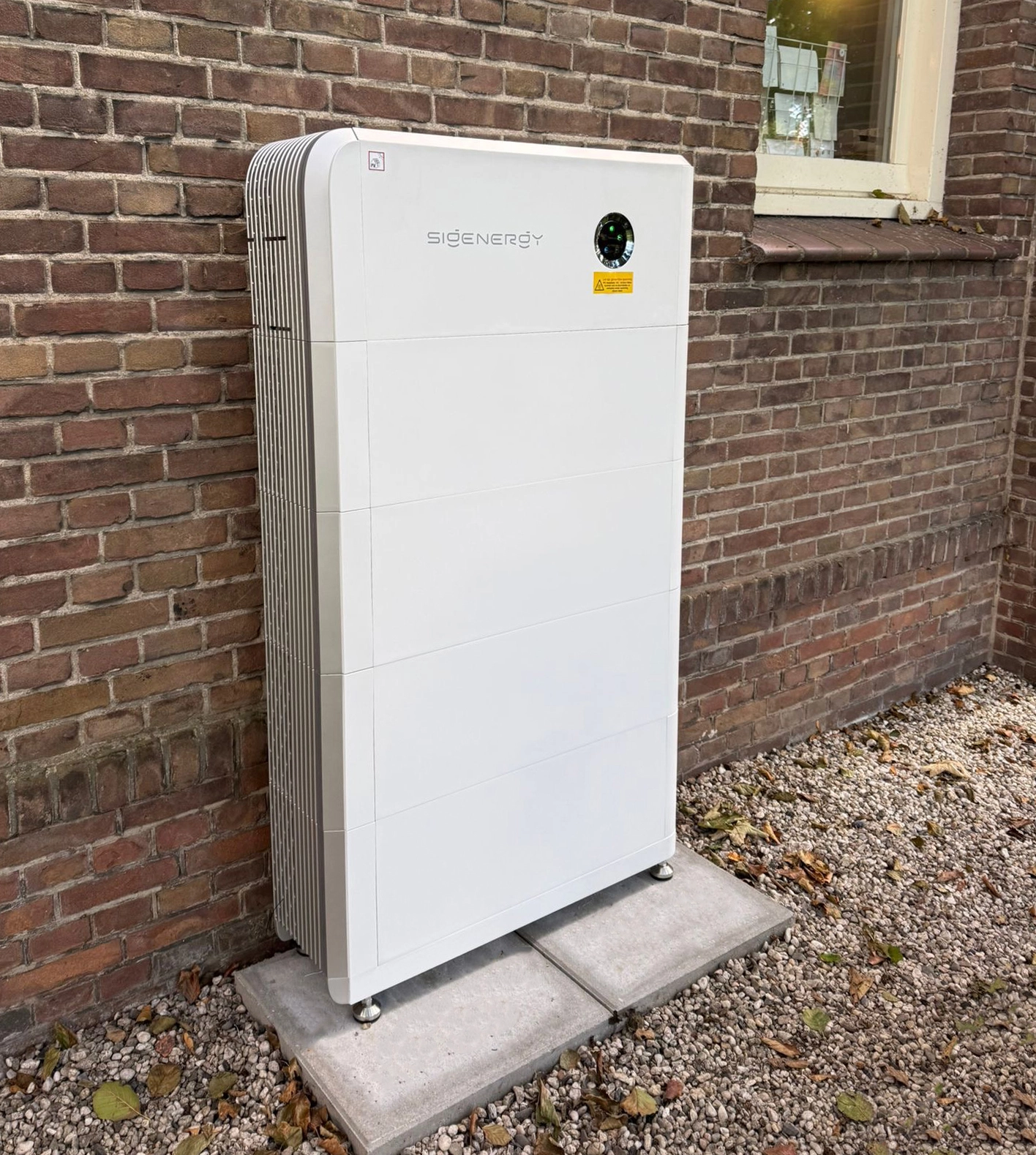 35 kWh zakelijke energieopslag plus laadpaal - image